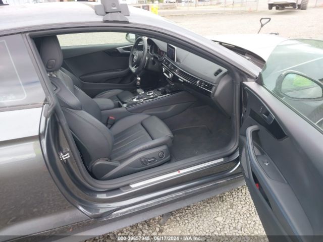 WAUTNAF5XKA029460 Audi A5 45 Premium