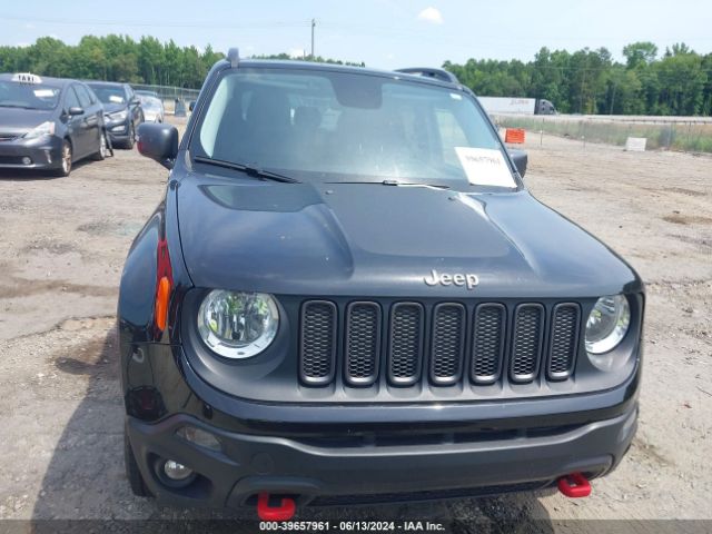 ZACCJBCB0HPG08819 Jeep Renegade Trailhawk 4x4