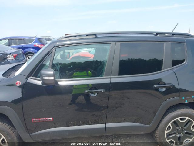 ZACCJBCB0HPG08819 Jeep Renegade Trailhawk 4x4