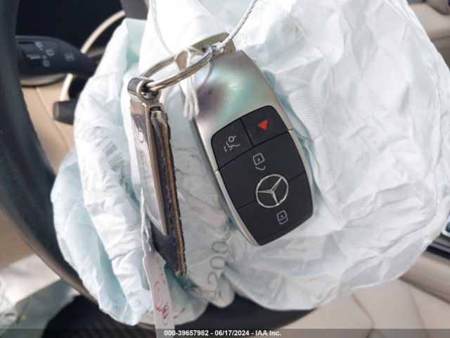 W1N0G8DB0MV268926 Mercedes-Benz Glc 300 Suv