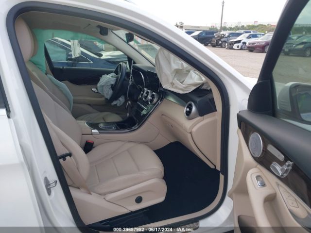 W1N0G8DB0MV268926 Mercedes-Benz Glc 300 Suv