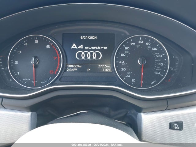 WAUENAF4XHN017231 Audi A4 2.0t Premium