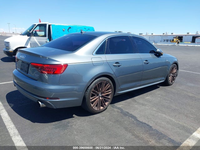 WAUENAF4XHN017231 Audi A4 2.0t Premium