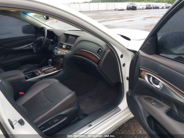 JN1BY1PP7HM170132 Infiniti Q70l 3.7