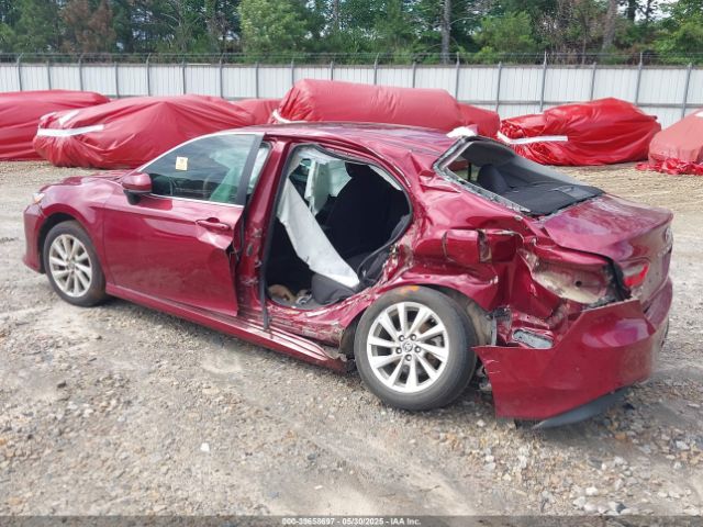 4T1C11AK2MU561343 Toyota CAMRY LE