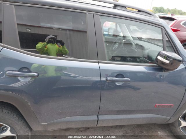 ZACNJDC19NPN73895 Jeep Renegade Trailhawk 4x4