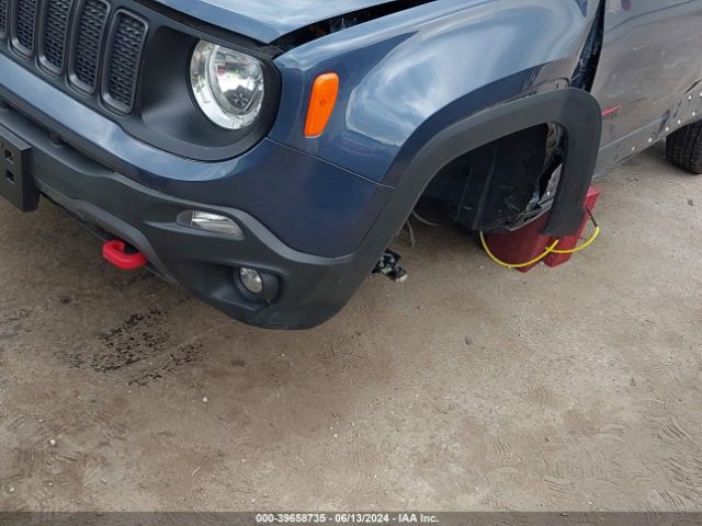 ZACNJDC19NPN73895 Jeep Renegade Trailhawk 4x4