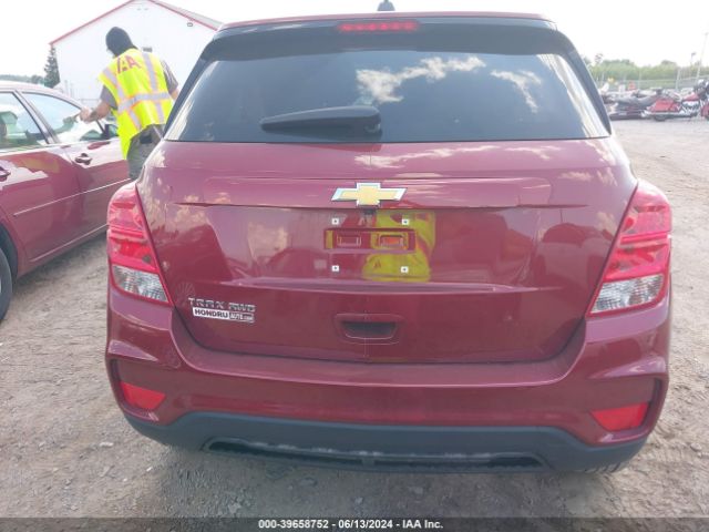 KL7CJNSM7MB374698 Chevrolet Trax Awd Ls