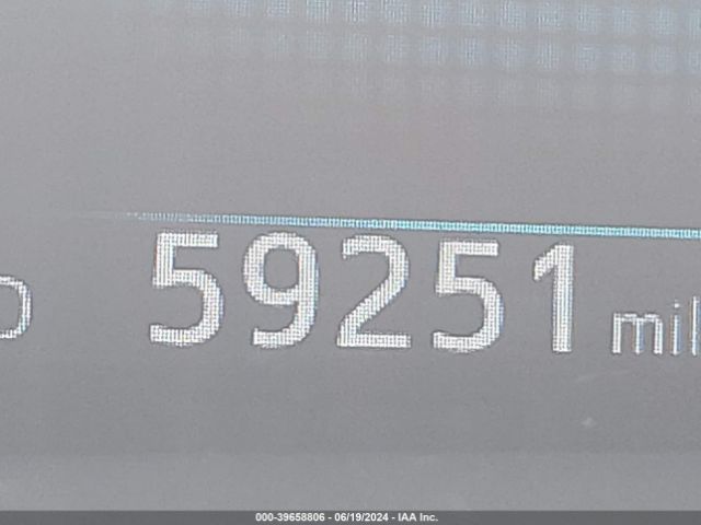 JTDKARFU1G3500293 Toyota Prius Four Touring