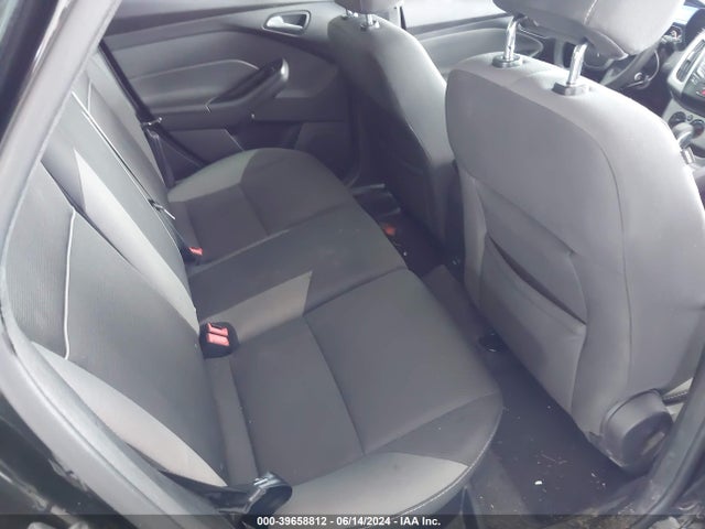 Ford FOCUS SE 2014 1FADP3K28EL121660 Image 8