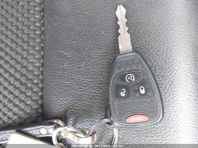 1C4NJDEB8ED784688 Jeep Compass Latitude