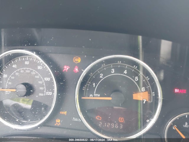 1C4NJDEB8ED784688 Jeep Compass Latitude