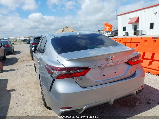 Toyota CAMRY SE 2021 4T1G11AK2MU443956 Image 3
