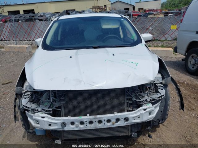 1FMCU9G91GUA55033 Ford ESCAPE SE