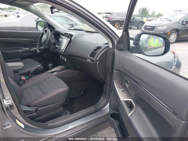 2024 MITSUBISHI OUTLANDER SPORT JA4ARUAU8RU011928 Photo 4