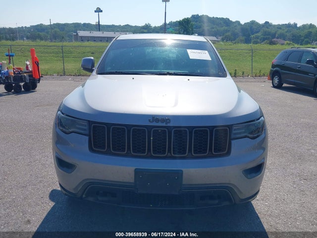 1C4RJFBG7GC391853 Jeep Grand Cherokee Limited 75th Anniversary