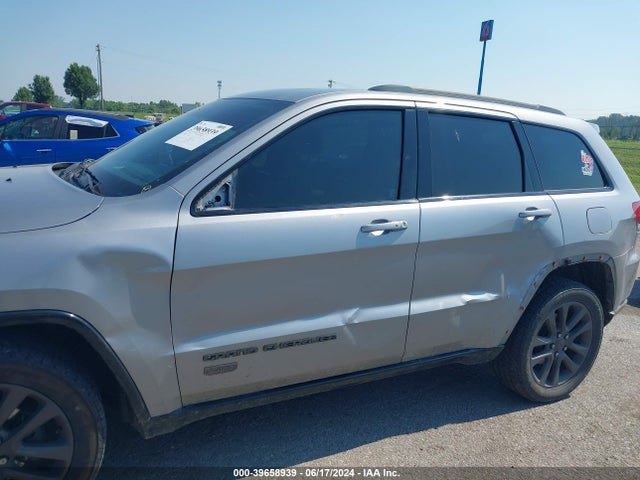 1C4RJFBG7GC391853 Jeep Grand Cherokee Limited 75th Anniversary