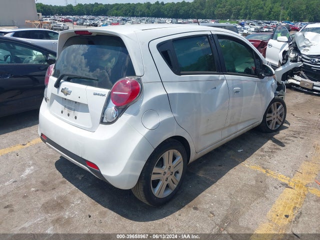 Chevrolet Spark Ls Cvt 2015 KL8CB6S99FC743441 Image 4