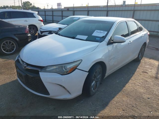 4T1BF1FK9GU243262 Toyota CAMRY SE