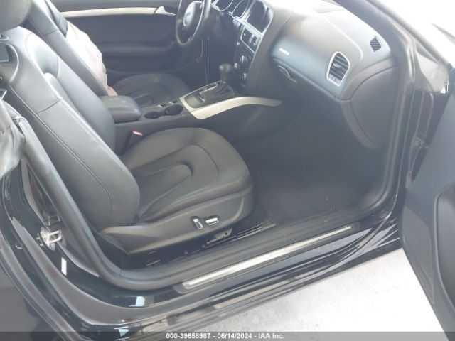 WAULFAFH3EN015887 Audi A5 2.0t Premium