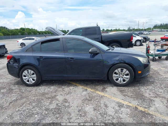 Chevrolet Cruze Ls Auto 2014 1G1PA5SH7E7441286 Image 6