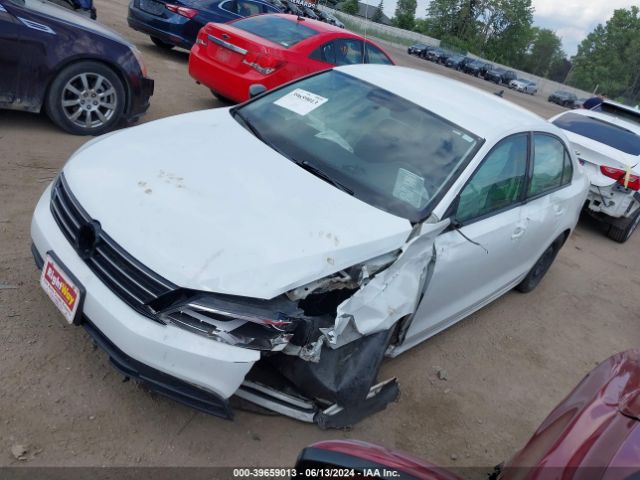 3VW2K7AJ8FM327526 Volkswagen Jetta 2.0l S