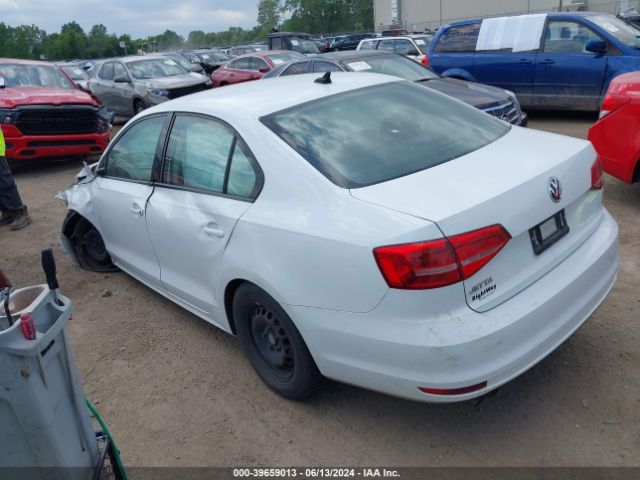 3VW2K7AJ8FM327526 Volkswagen Jetta 2.0l S