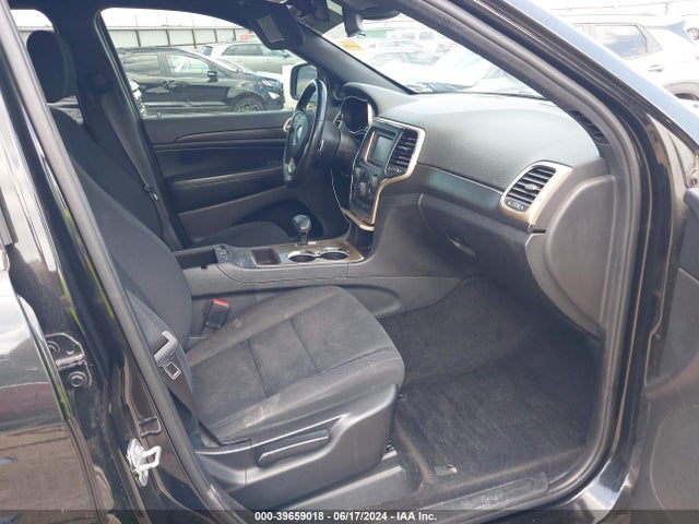 1C4RJFAG4FC893753 Jeep Grand Cherokee Laredo