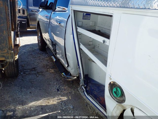 3C6UR5JL9EG186015 RAM 2500 Slt