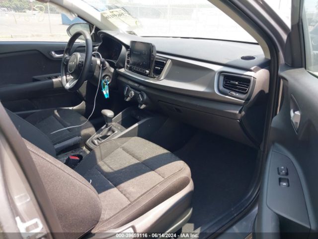 3KPA25AD3PE561260 KIA Rio 5-door S