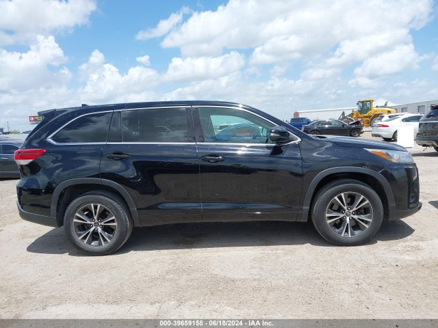 Toyota Highlander Le Plus 2017 5TDZZRFH9HS234791 Image 13