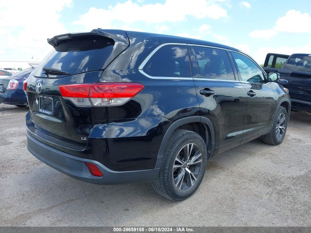 Toyota Highlander Le Plus 2017 5TDZZRFH9HS234791 Image 4