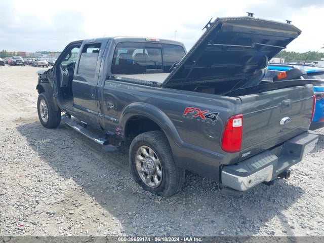 Ford F-250 Lariat 2015 1FT7W2BT2FEC30229 Image 3