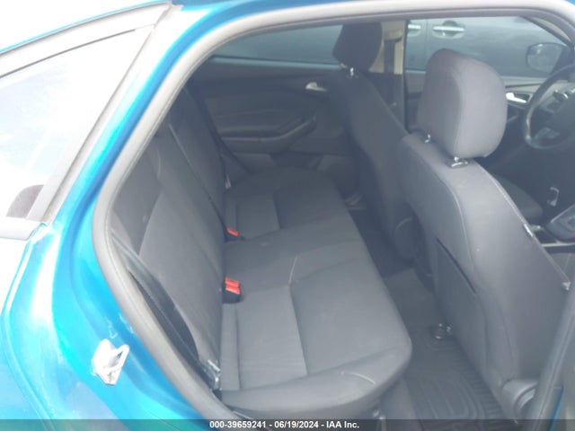 Ford FOCUS SE 2016 1FADP3F22GL358254 Image 8