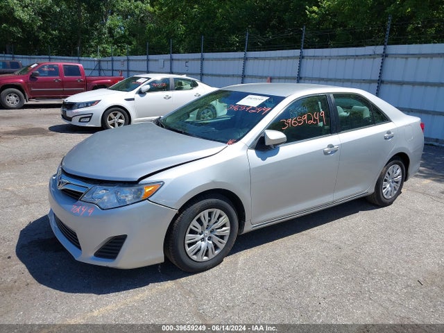 Toyota CAMRY LE 2014 4T4BF1FK7ER384544 Image 2
