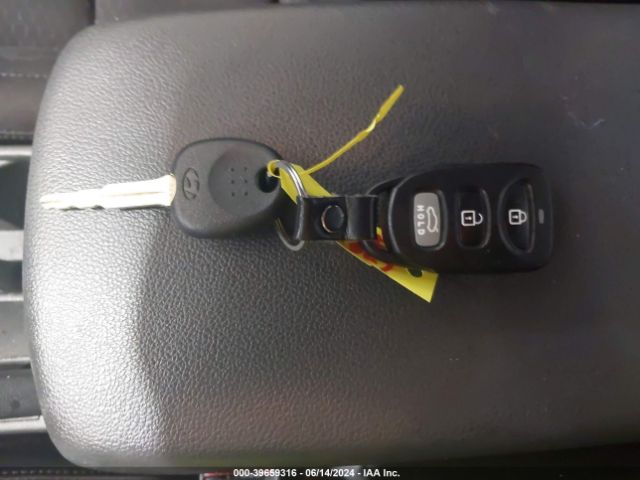 KMHD74LF1LU979413 Hyundai ELANTRA SE