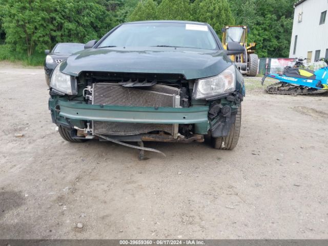 1G1PA5SG1E7430985 Chevrolet Cruze Ls Auto