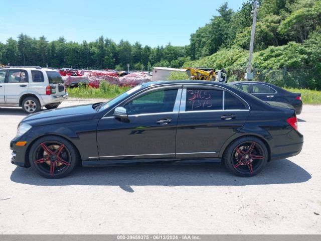 WDDGF8AB5EG196744 Mercedes-Benz C 300 Luxury 4matic/sport 4matic