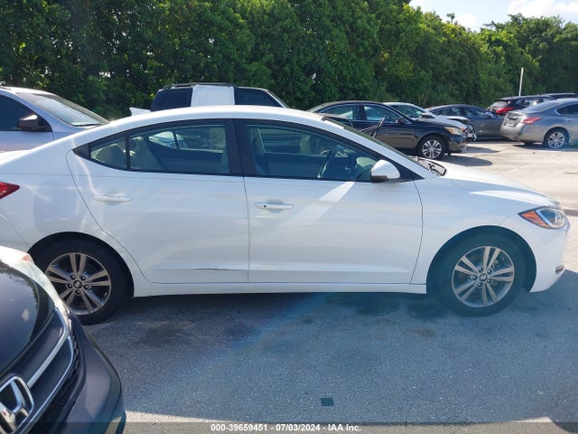 Hyundai ELANTRA SE 2017 5NPD84LF8HH018763 Image 13