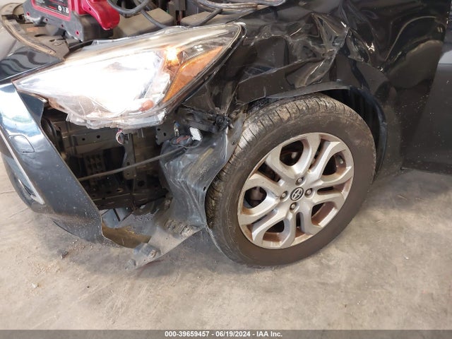 3MYDLBZV3GY133890 Scion IA