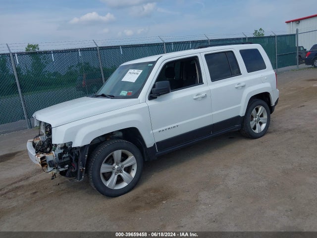 1C4NJPFA4GD719749 Jeep Patriot Latitude