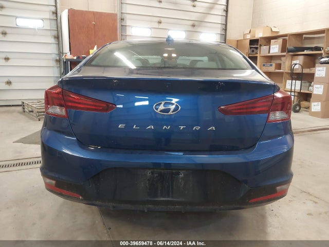 Hyundai Elantra Value Edition 2019 5NPD84LF5KH481550 Image 17