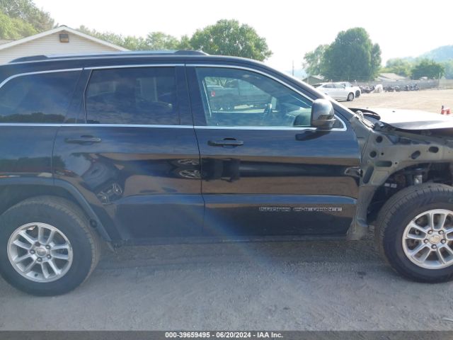 1C4RJFAG1JC210500 Jeep Grand Cherokee Laredo E 4x4