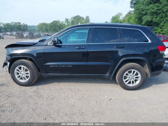 1C4RJFAG1JC210500 Jeep Grand Cherokee Laredo E 4x4