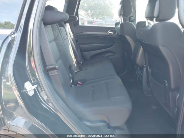 1C4RJFAG1JC210500 Jeep Grand Cherokee Laredo E 4x4