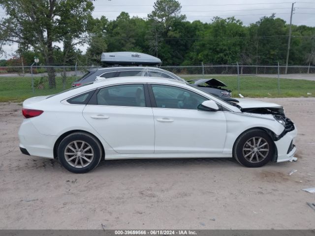 5NPE24AF2KH736194 Hyundai SONATA SE