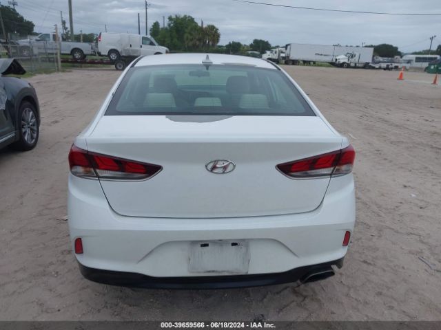 5NPE24AF2KH736194 Hyundai SONATA SE