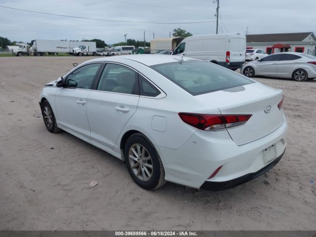 5NPE24AF2KH736194 Hyundai SONATA SE