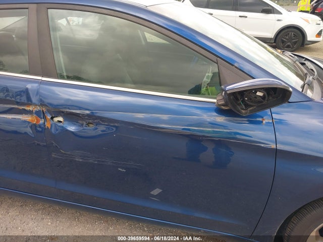 5NPD84LF5HH059335 Hyundai Elantra Limited