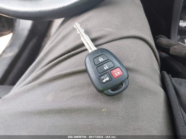 Toyota Corolla S Plus 2015 2T1BURHE0FC450201 Image 11